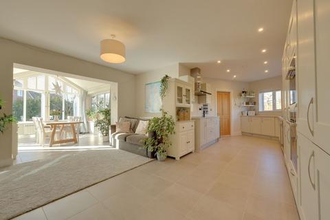 4 bedroom detached house for sale, Stroudley Drive, Burgess Hill, RH15