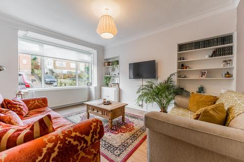 62 Kilpatrick Gardens, Clarkston, Glasgow, G76 7RH