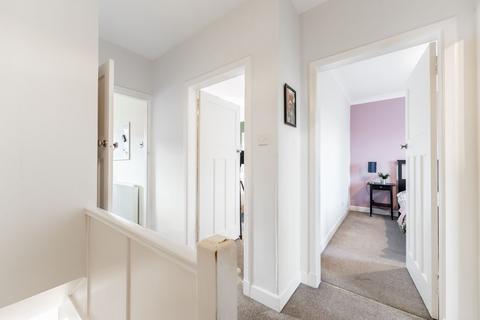 62 Kilpatrick Gardens, Clarkston, Glasgow, G76 7RH