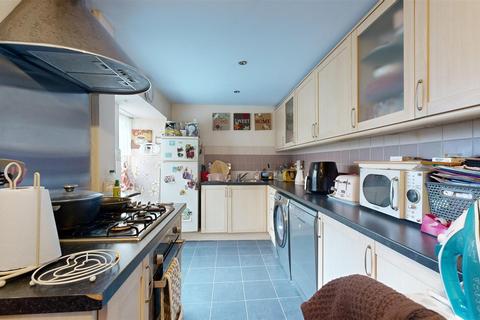 1 bedroom cottage for sale, Wakeham, Portland