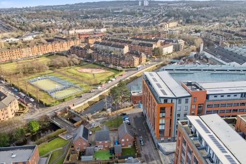 2 bedroom flat for sale, 80 Inverlair Avenue, Flat 3/7, Cathcart, Glasgow, G43 2BD