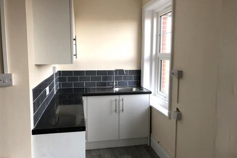 1 bedroom apartment to rent, Fitzalan Road, West Sussex BN17