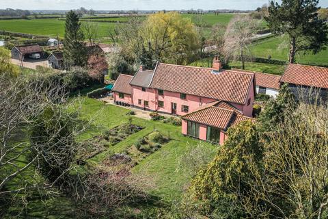 5 bedroom farm house for sale, Deopham Road, Morley St. Botolph, NR18