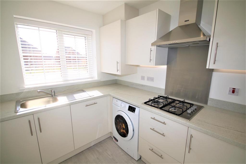 Kitchen b.JPG