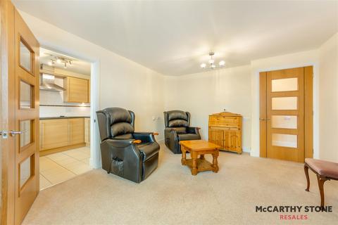 1 bedroom apartment for sale, Jenner Court, St. Georges Road, Cheltenham, GL50 3ER