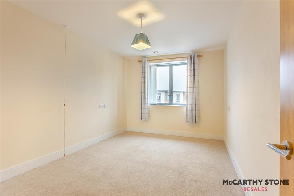 8627410-interior06.jpg