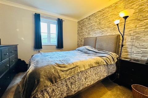 49 Devonshire Rise, Tiverton, EX16 4QR