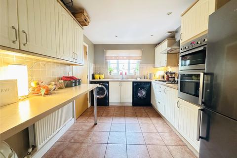 4 bedroom end of terrace house for sale, Torrington, Devon