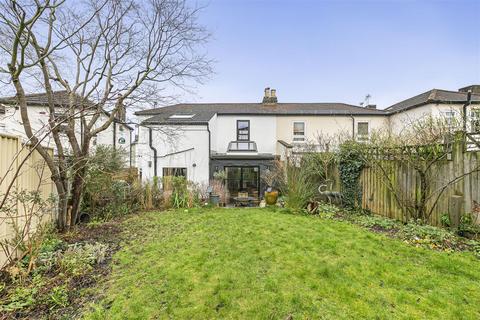 23 Waterloo Road, Sutton, SM1 4LW