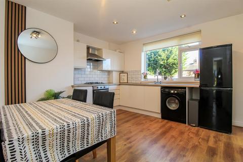 26 Leeds Road, Lofthouse, Wakefield, WF3 3EX