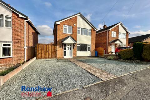 3 bedroom detached house for sale, Farm Close, Ilkeston, Derbyshire