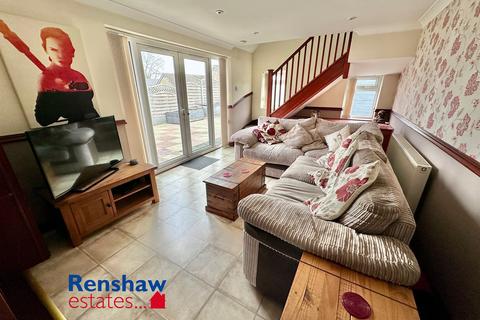 3 bedroom detached house for sale, Farm Close, Ilkeston, Derbyshire