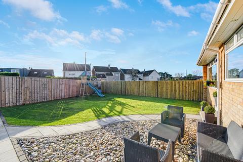 4 bedroom terraced bungalow for sale, 7 Drum Brae Walk, Edinburgh, EH4 8DG