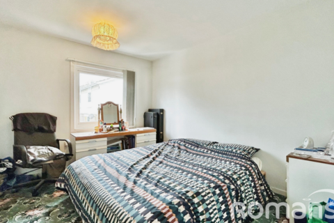 95 Abbey Road, Basingstoke, RG24 9EB