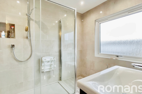 95 Abbey Road, Basingstoke, RG24 9EB