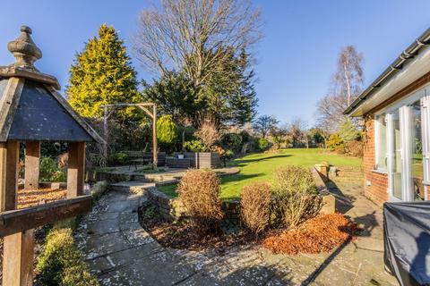 6 bedroom semi-detached house for sale, An Elegant Six Bedroom House in Hawkhurst