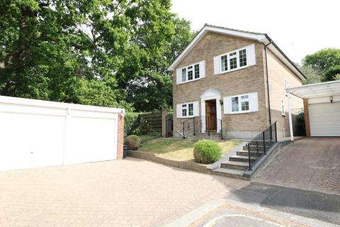 4 bedroom detached house to rent, Shenfield Place, Shenfield