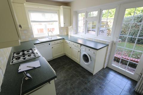 4 bedroom detached house to rent, Shenfield Place, Shenfield