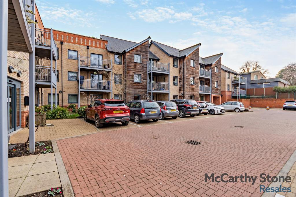 8634088-exterior04-800.jpg
