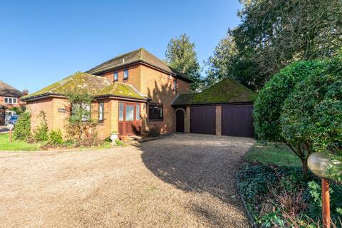 4 bedroom detached house for sale, Orchard Place, Wokingham RG40