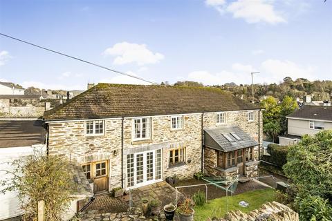 3 bedroom detached house for sale, Central Tavistock