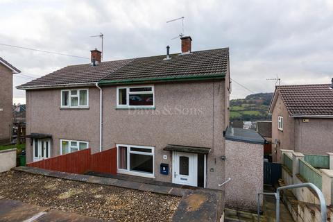 2 bedroom semi-detached house for sale, Forsythia Close, Risca, Newport. NP11