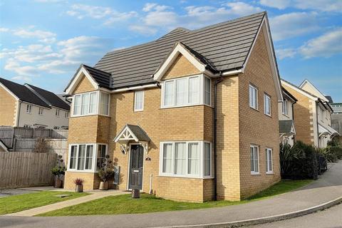 36 Centenary Way, Threemilestone, Truro, TR3 6FH