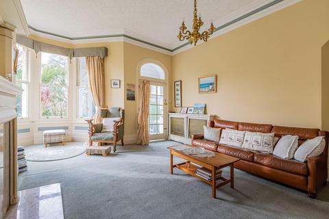 2 bedroom apartment for sale, Beach Road, Penarth CF64