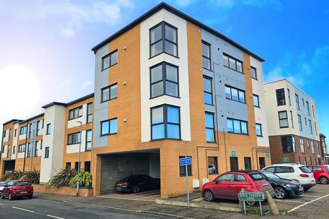 2 bedroom apartment for sale, Waterside Court, Dock Tavern Lane, Gorleston