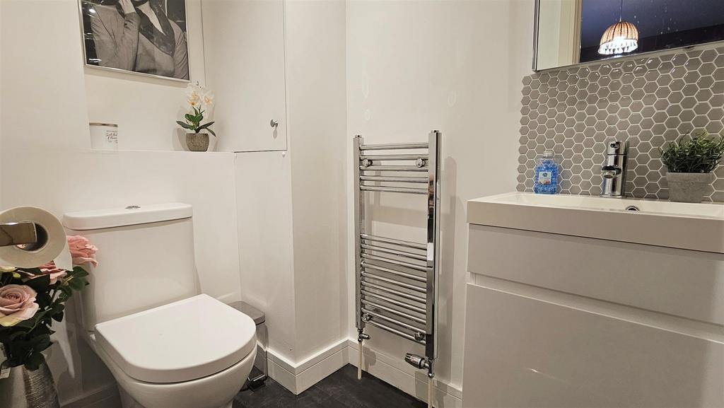 En Suite 2