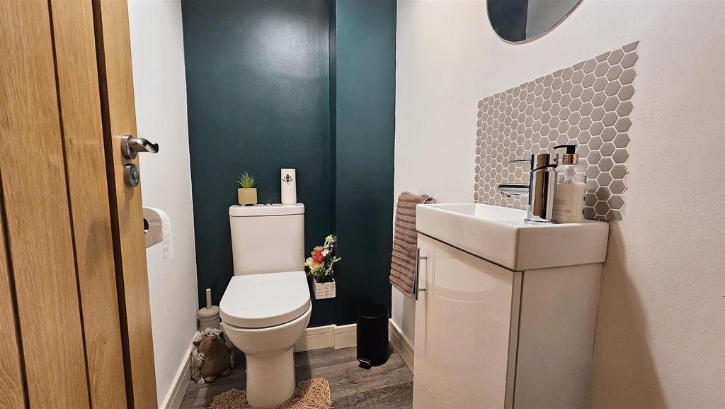Cloak Room