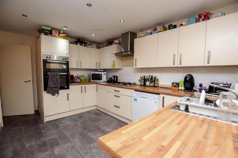 undefined, Heeley Road, Birmingham B29