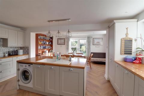 3 bedroom semi-detached house for sale, Rylands Close, Stonehouse