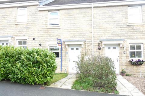 2 bedroom townhouse to rent, Swan Avenue, Gilstead, Bingley