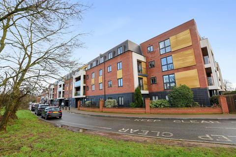 1 bedroom apartment for sale, Moorfield Road, Denham