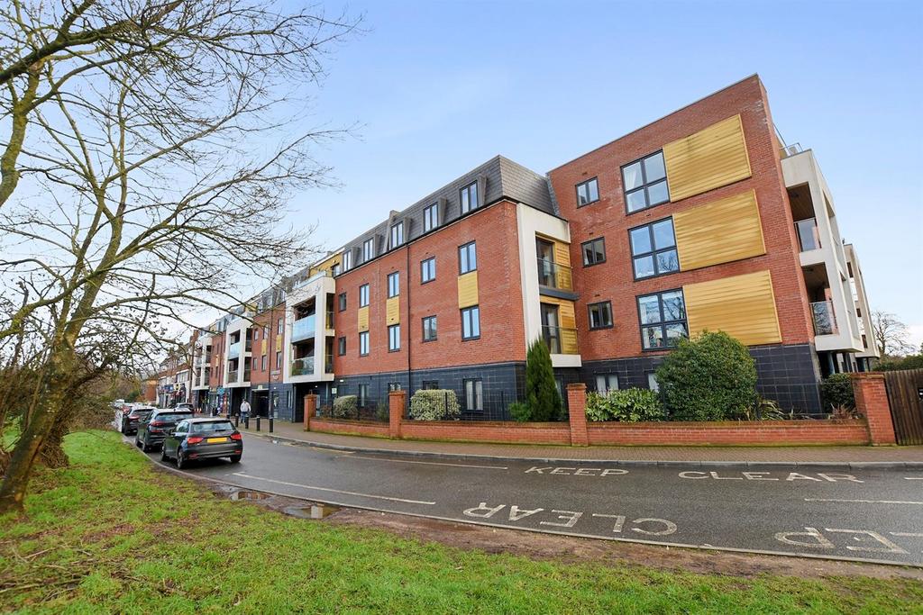 06-f440 GCMCS - 31 Landmark Place - Exterior -Origi