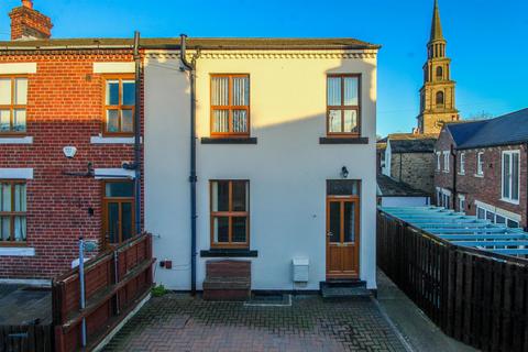 2 bedroom townhouse for sale, St. Leonards Yard, Wakefield WF4