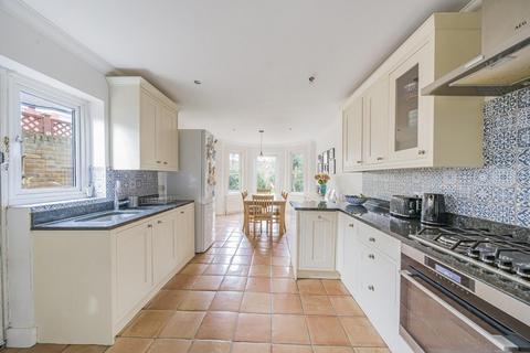 43 Coleraine Road, London, N8 0QJ