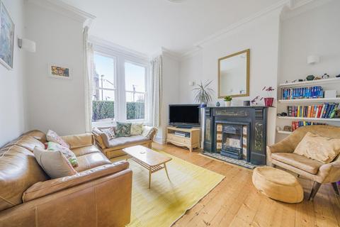 43 Coleraine Road, London, N8 0QJ