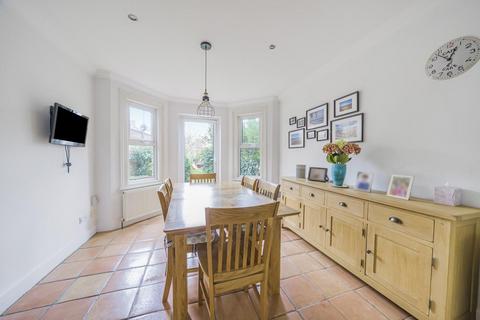 43 Coleraine Road, London, N8 0QJ