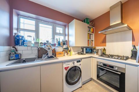 2 bedroom flat for sale, Horne Way, Putney