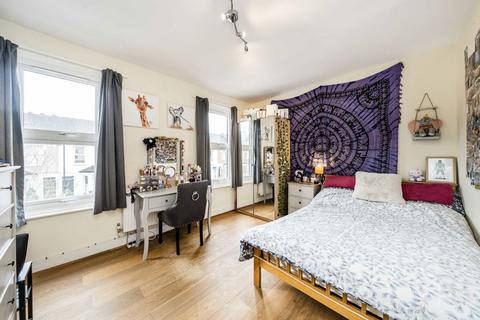 2 bedroom house for sale, Westfield Road, London W13