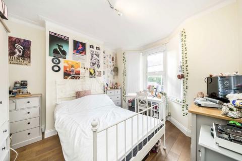 2 bedroom house for sale, Westfield Road, London W13