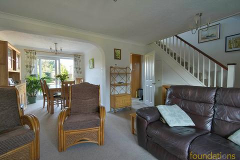 11 Constable Way, Bexhill-on-sea, TN40 2UH