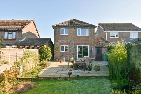 11 Constable Way, Bexhill-on-sea, TN40 2UH