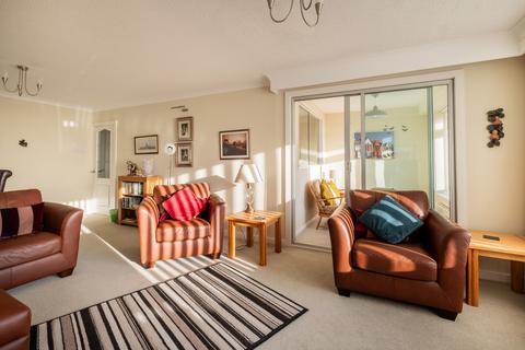 2 bedroom apartment for sale, High Legh, Marine Drive, Fairhaven, FY8