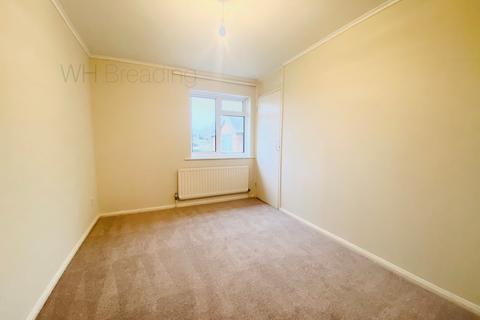 2 bedroom maisonette to rent, Ellison Court, Faversham ME13