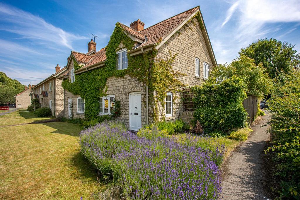 8 Hall Farm Cottage - Externals-M94 A6106(1).jpg