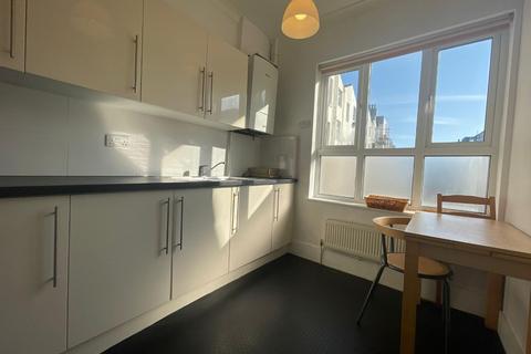 4 bedroom maisonette to rent, St George's Road, Brighton BN2
