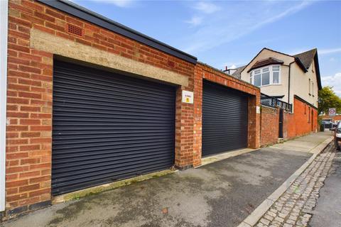 4 bedroom end of terrace house for sale, Kingsthorpe Grove, Northamptonshire NN2